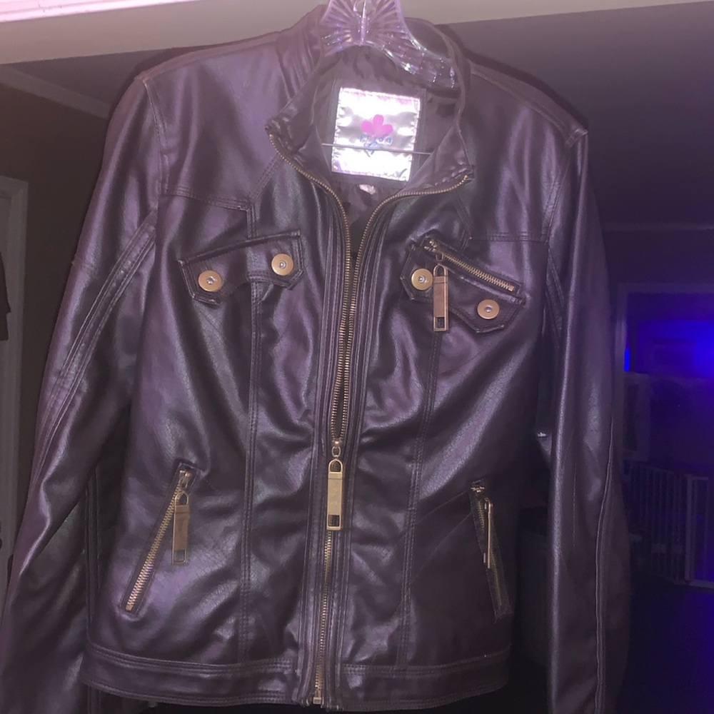 Frida faux. Leather jacket